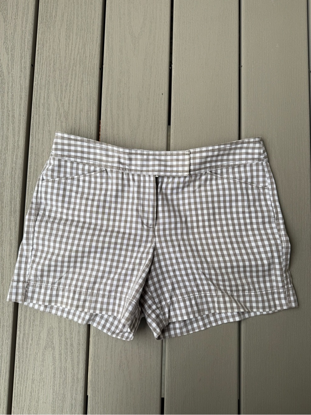 Ann Taylor Signature Tan White Gingham Shorts Size 8 Cotton Preppy